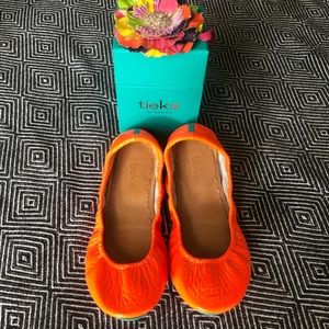 Limited Edition Outrageous Orange Tieks